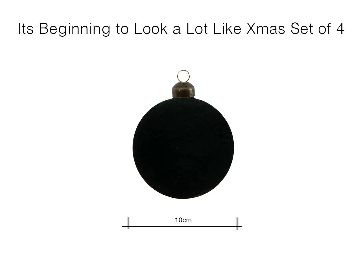 A dimension image of the Its Beginning to Look a Lot Like Christmas bauble with 10cm