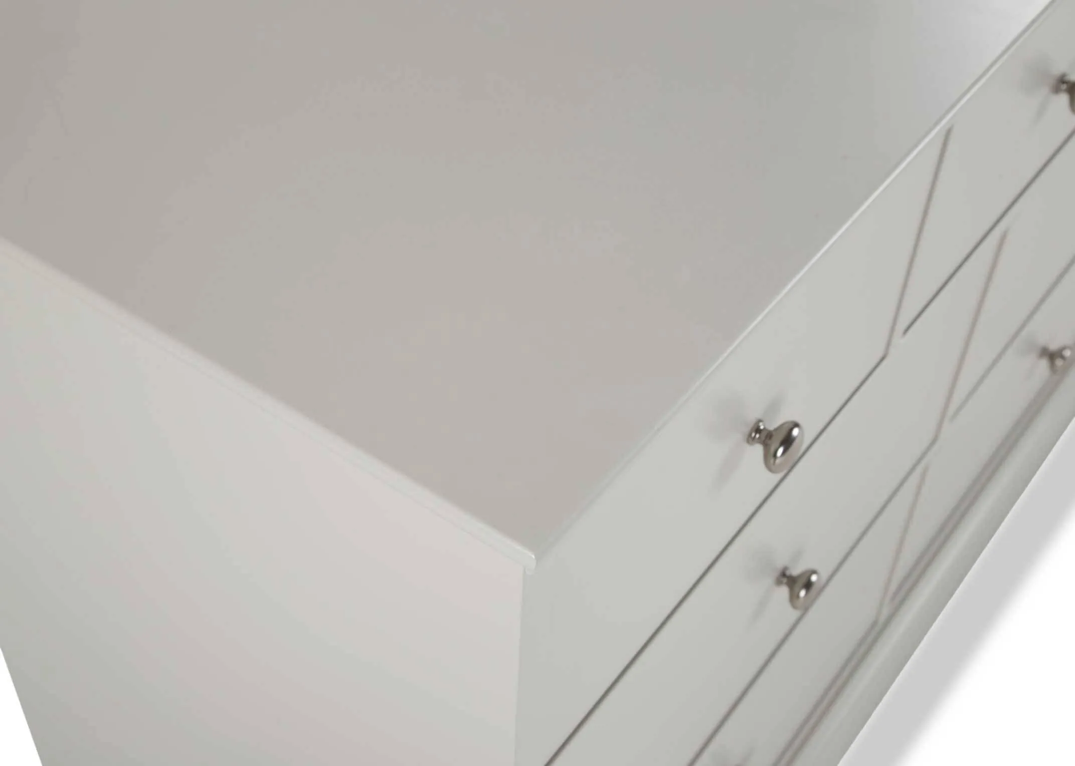 Rivendale seven drawer grey chest of drawers 87cm (Height) x 128cm (Width) x 47cm (Depth)
