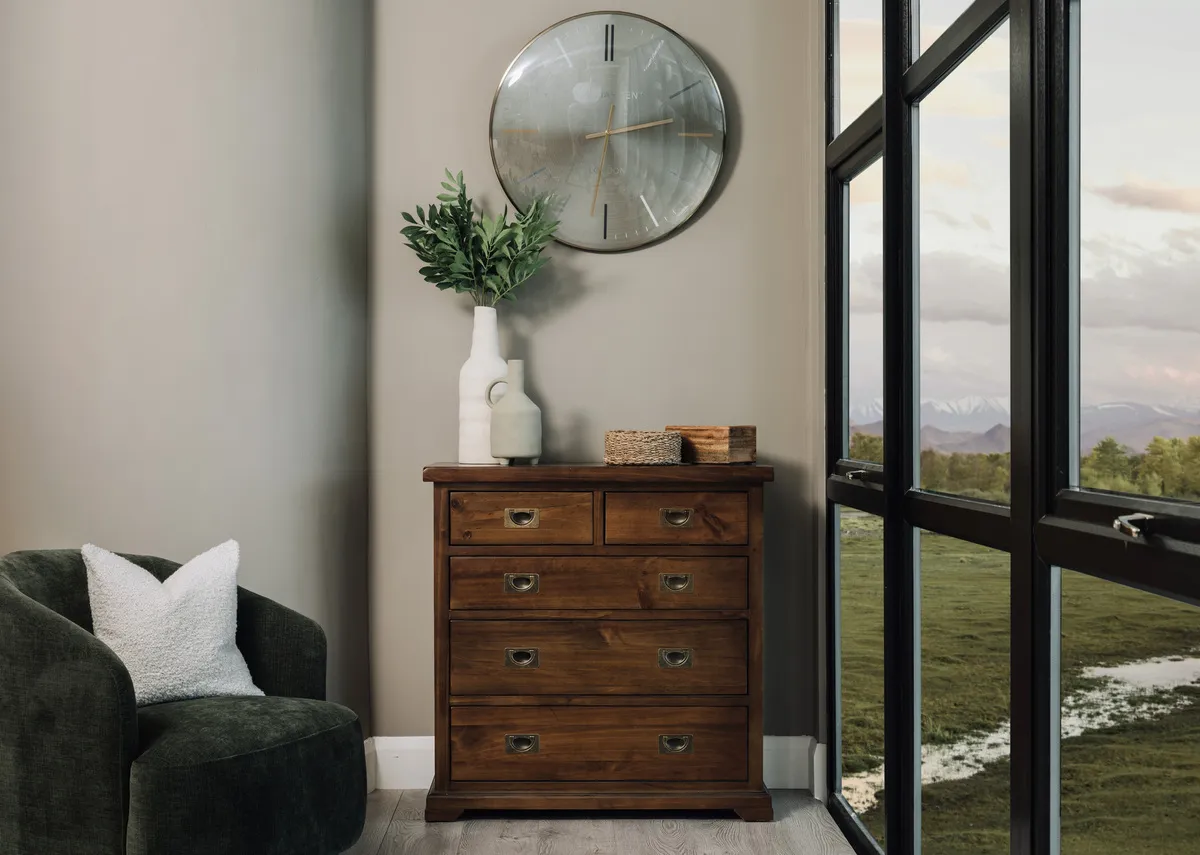 A lifestyle image of the Aisling chest with Oyster clock