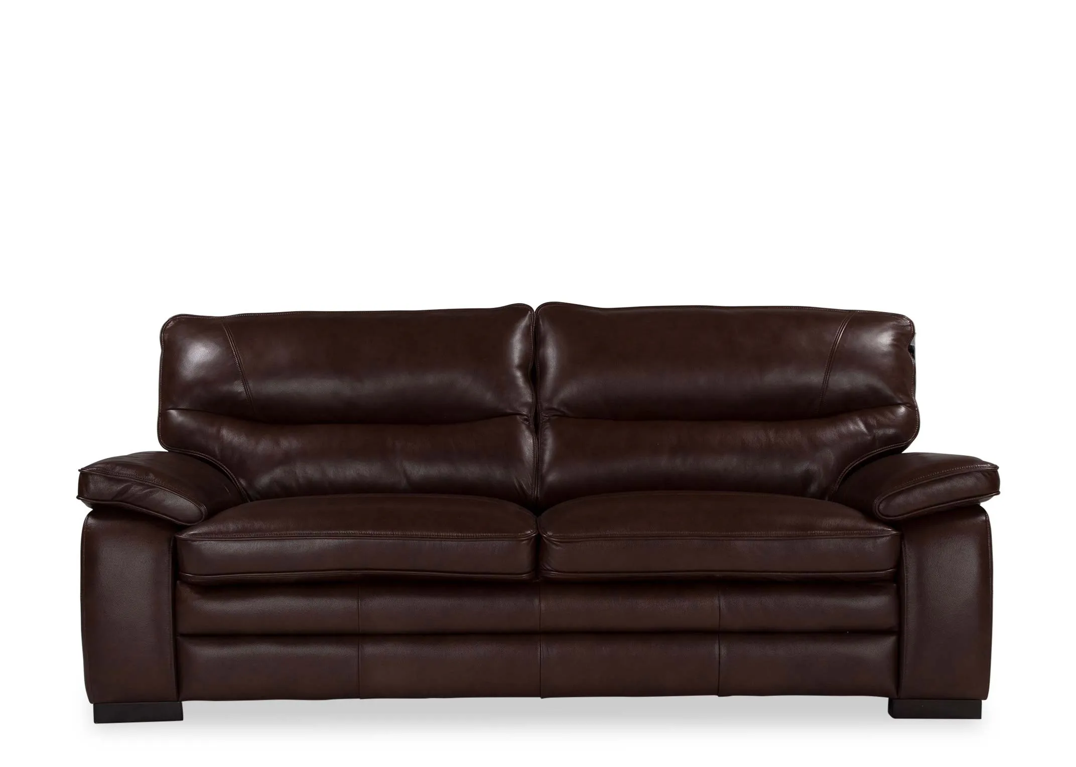 An angle shot of the Apollo 2.5 seater sofa.