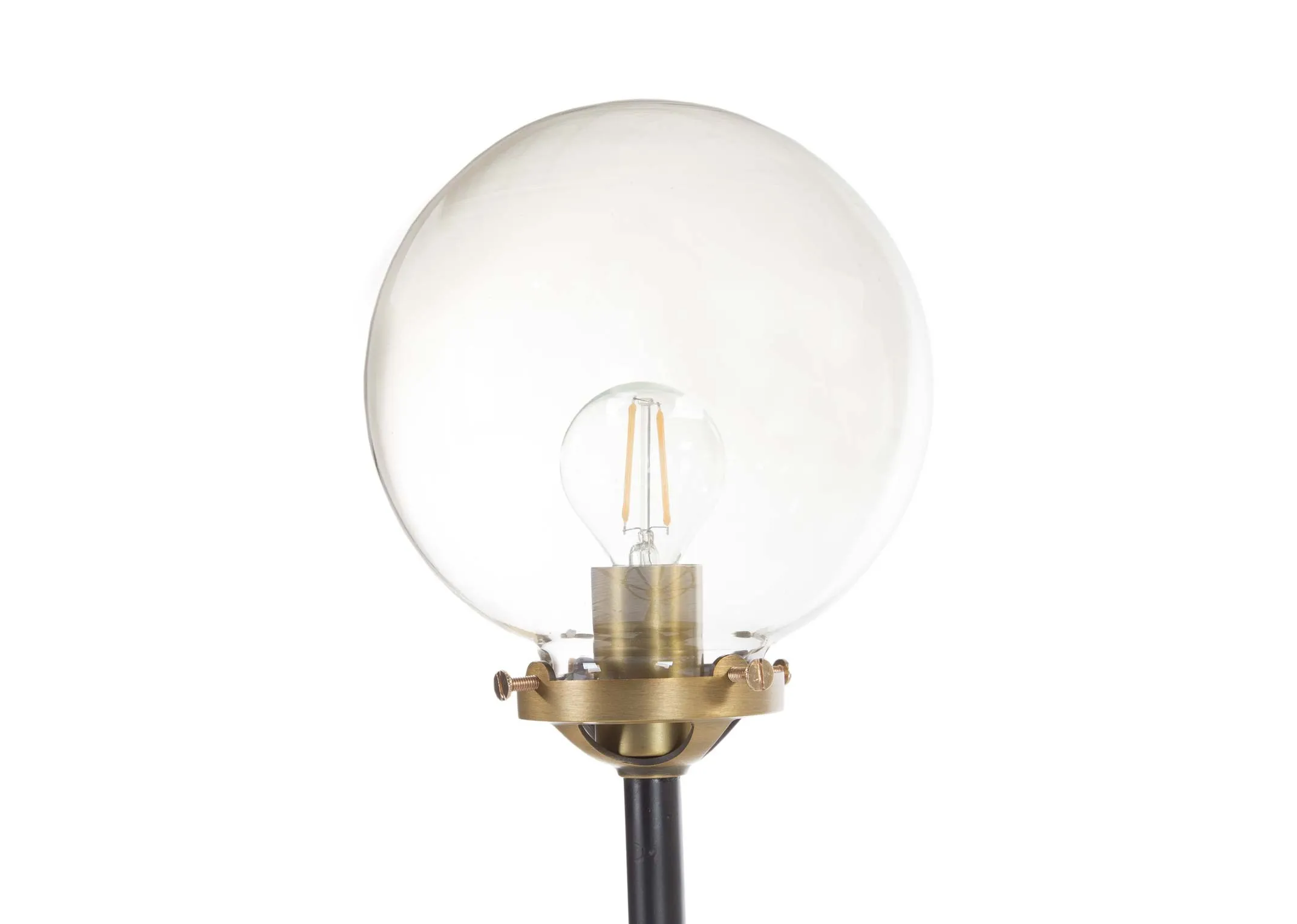 A close up image of the Ortez Metal Floor Lamp.