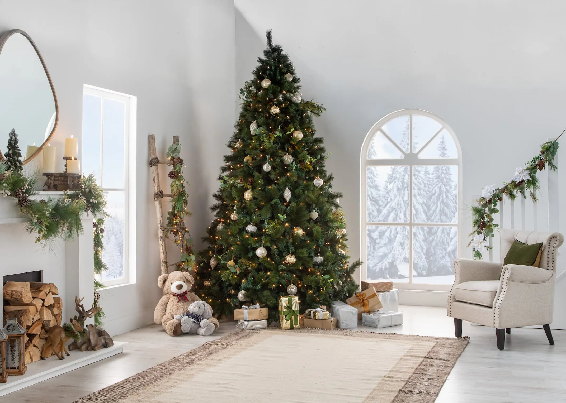 A lifestyle image of the 10ft Sherwood tree with Sara chair & Cafio rug with Cody Mirror.