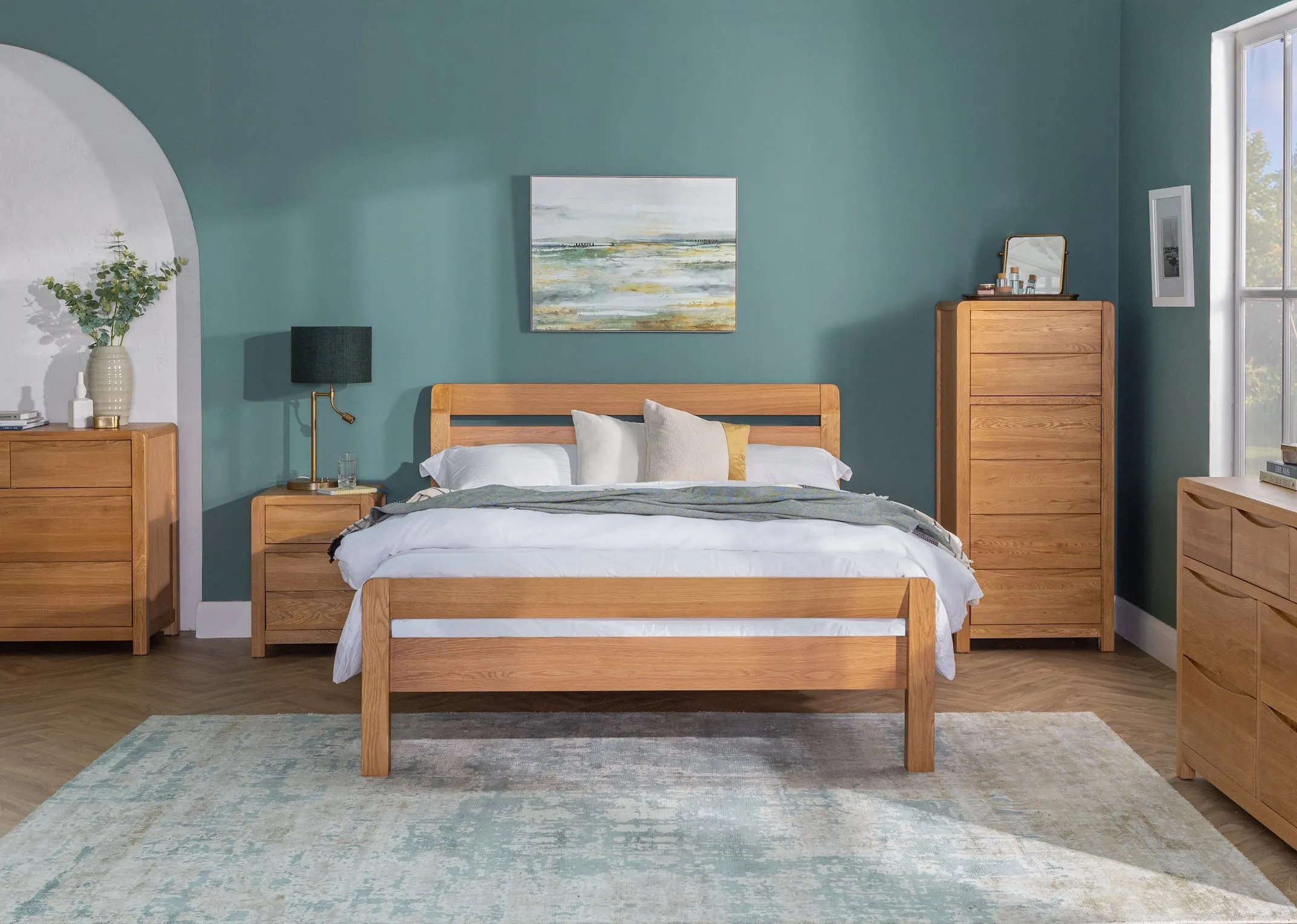 Double (4ft 6) Oak Bed Frame - Iris