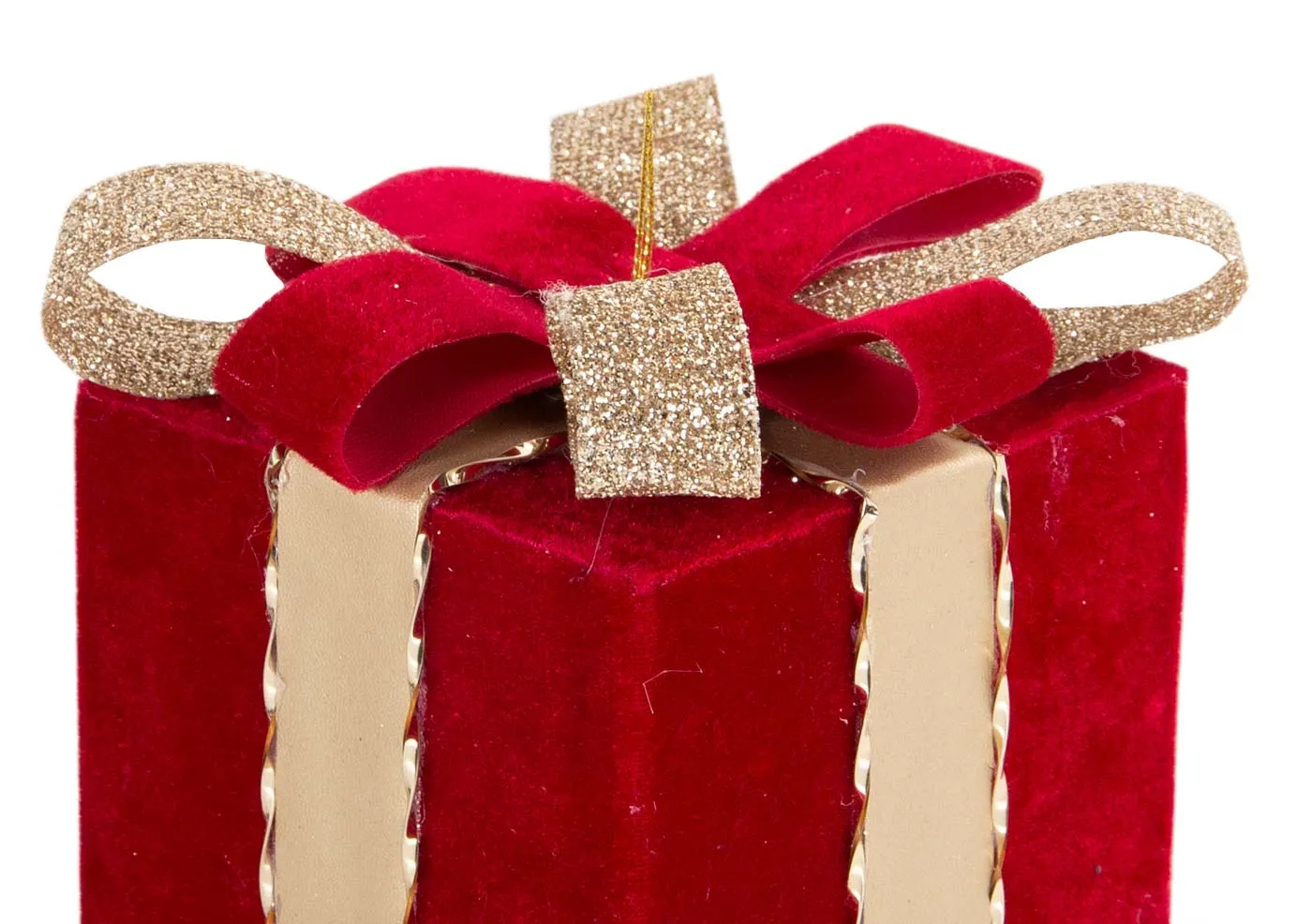 A lifestyle image of the Long Island console with a selection red & gold baubles including the red gold gift box