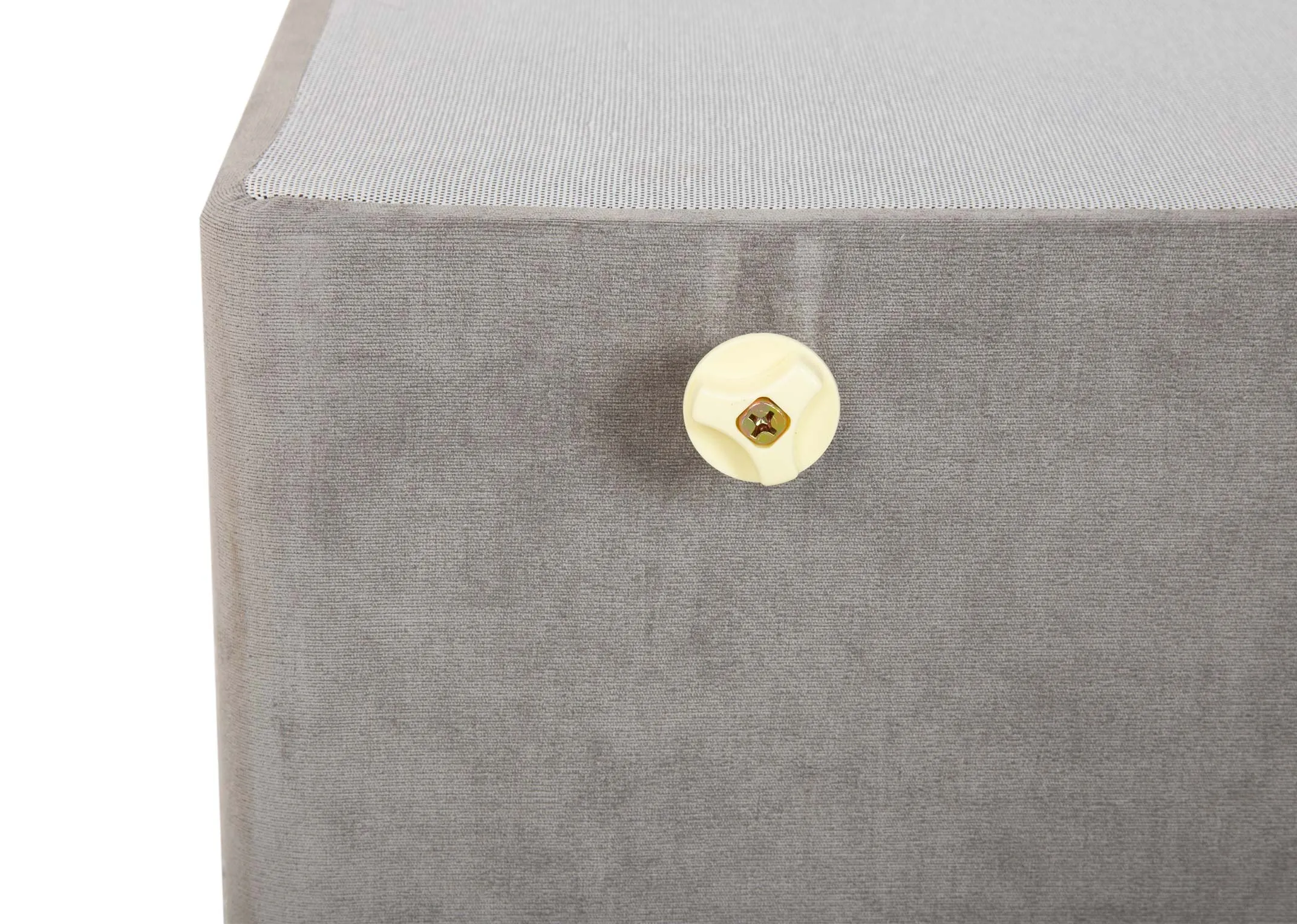 A dimension image of the 4ft Bed with 4 drawers with 122cm W x 191cm L x 31cm H