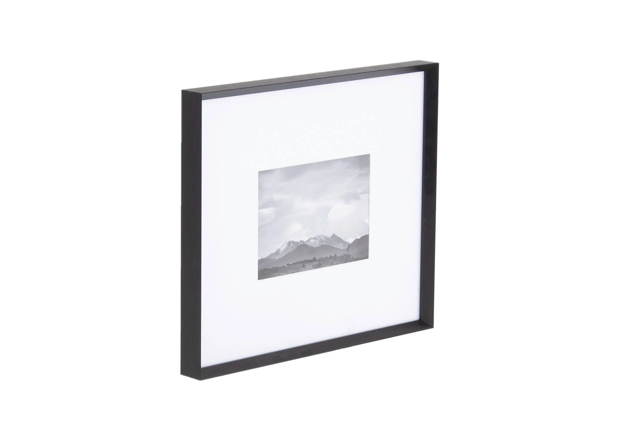 A black trim photo frame from EZ Livings Arabel range. Angled view of small photo frame