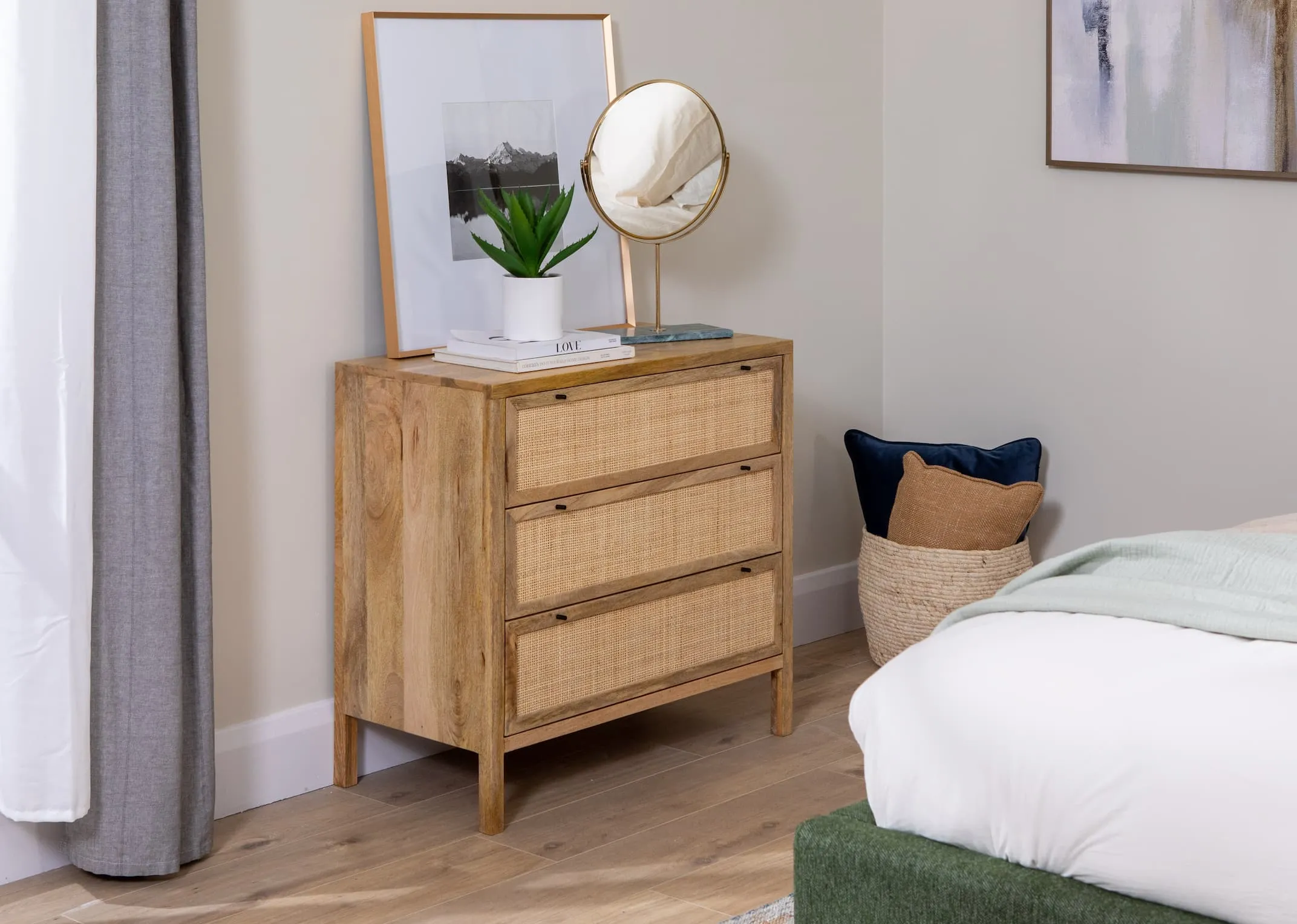 3 Drawer Mango Chest of Drawers - Connor