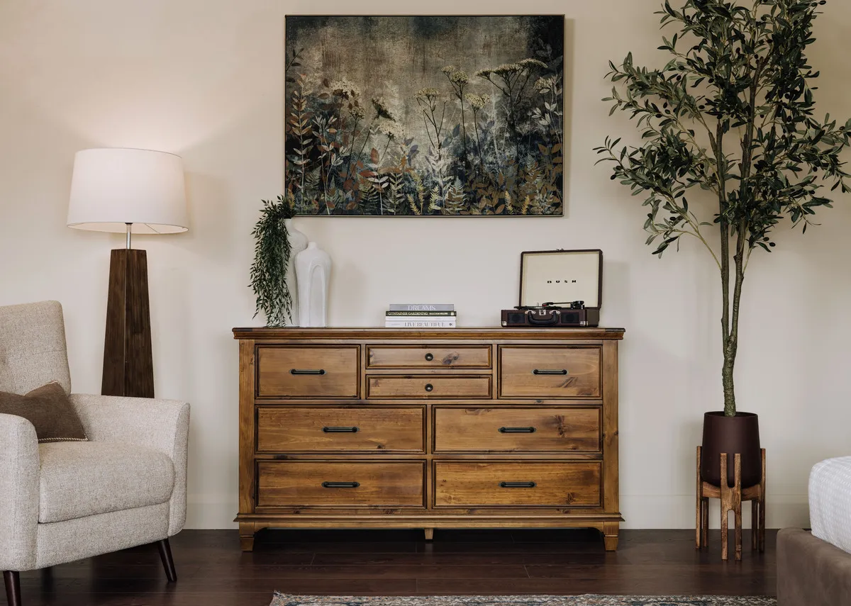 8 Drawer Pine Dresser - Allyson