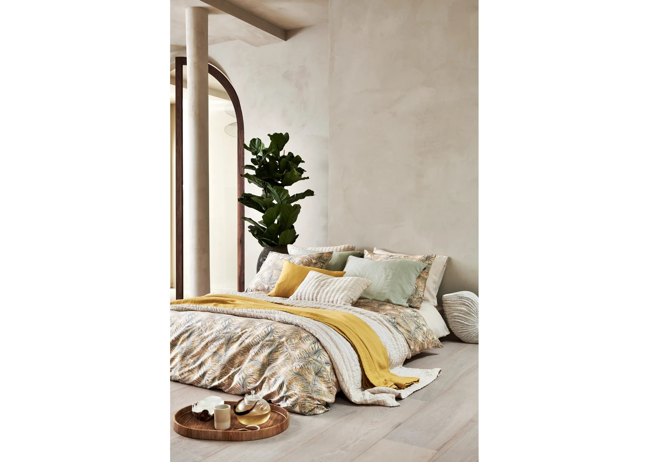 King Size (5ft) Cream Print Duvet Set - Multi