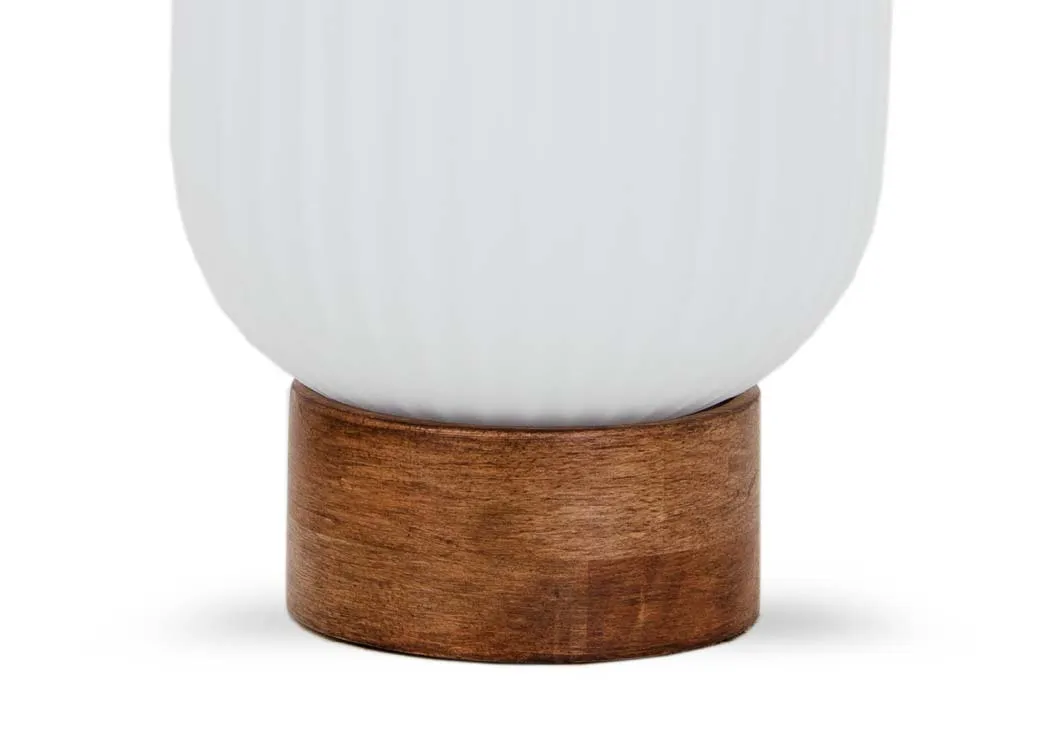 A dimension image of the Ripple Glass Table Lamp with 20cm x 30cm