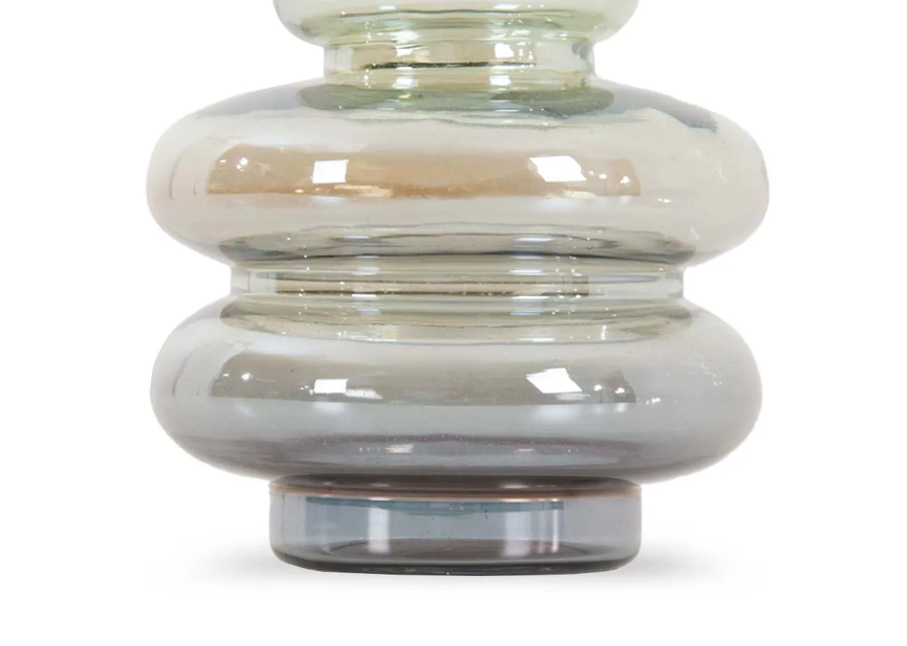 A dimension image of the Parallel Grey Smoke Vase with 15cm x 19.5cm