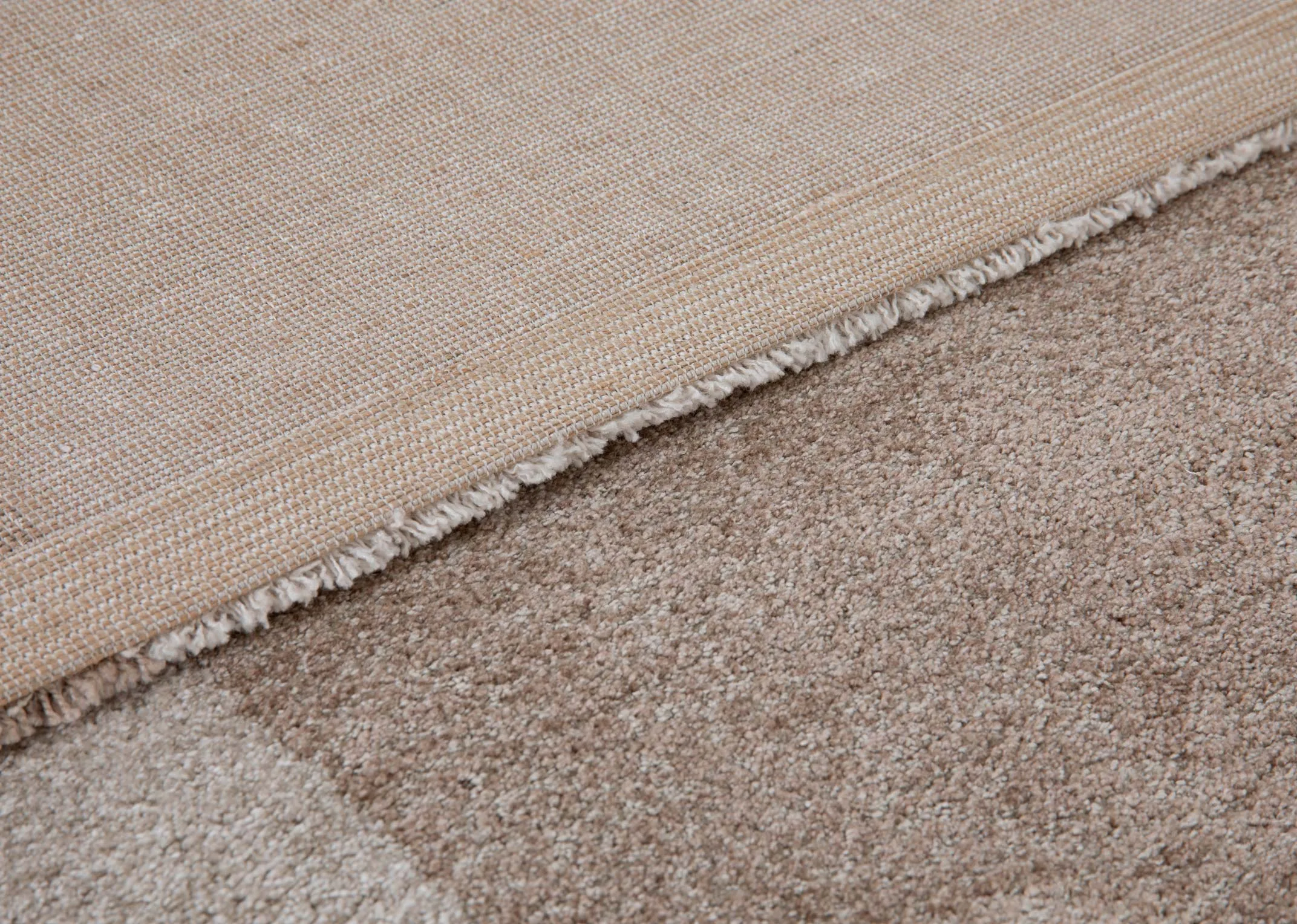 A dimension image of the Divine Small Rug with 120cm x 170cm