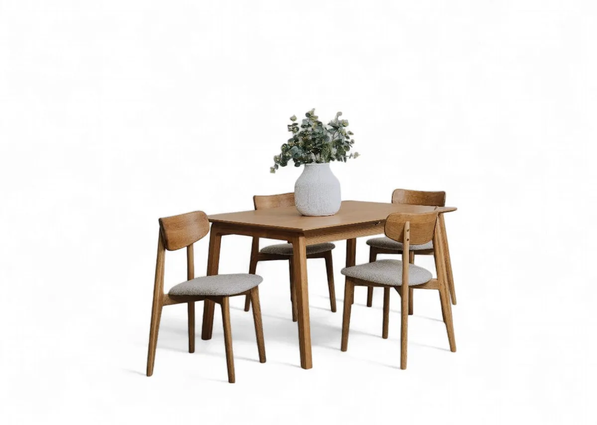Bari Natural Oak 140-200cm Extendable Dining Table & 4 Chairs Bundle