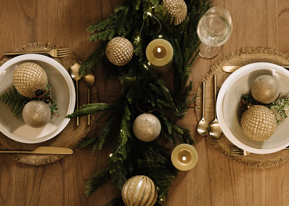 Pine Needle With LED - Christmas Garland