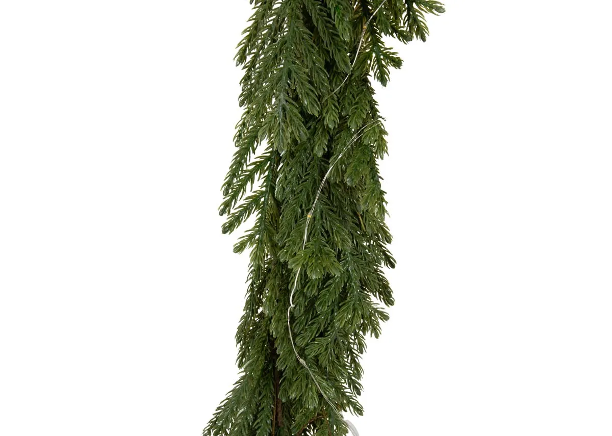A dimension image of the Pine Needle Garland with 2010cm