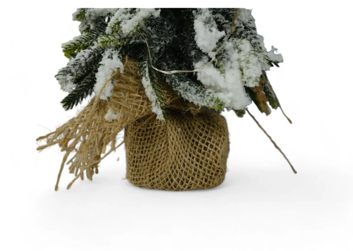A dimension image of Eve Snow Tree with 15cm x 27cm 