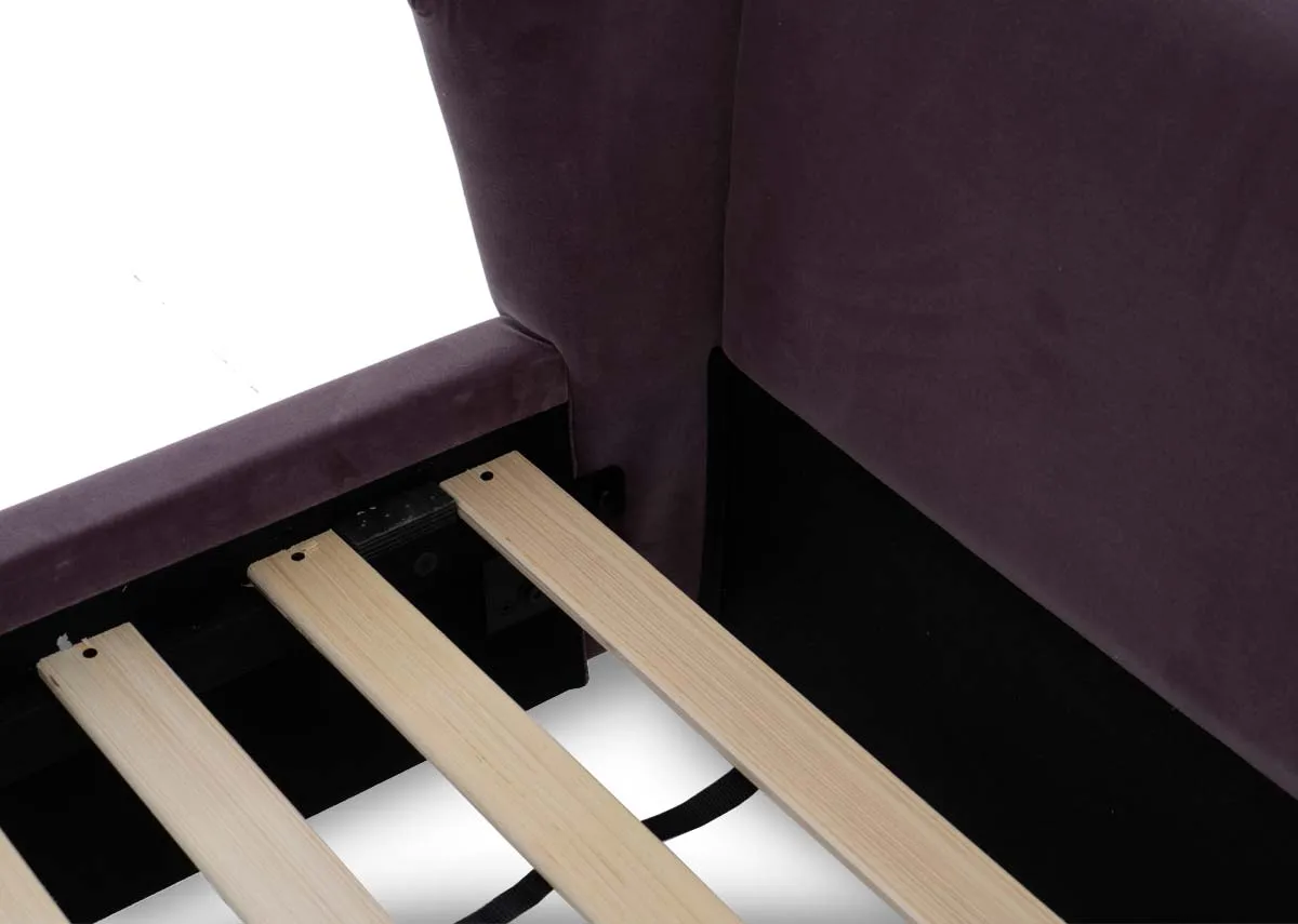 A dimension image of the Maison Lilac Bedframe with 171.5cm x 224.5cm x 138cm
