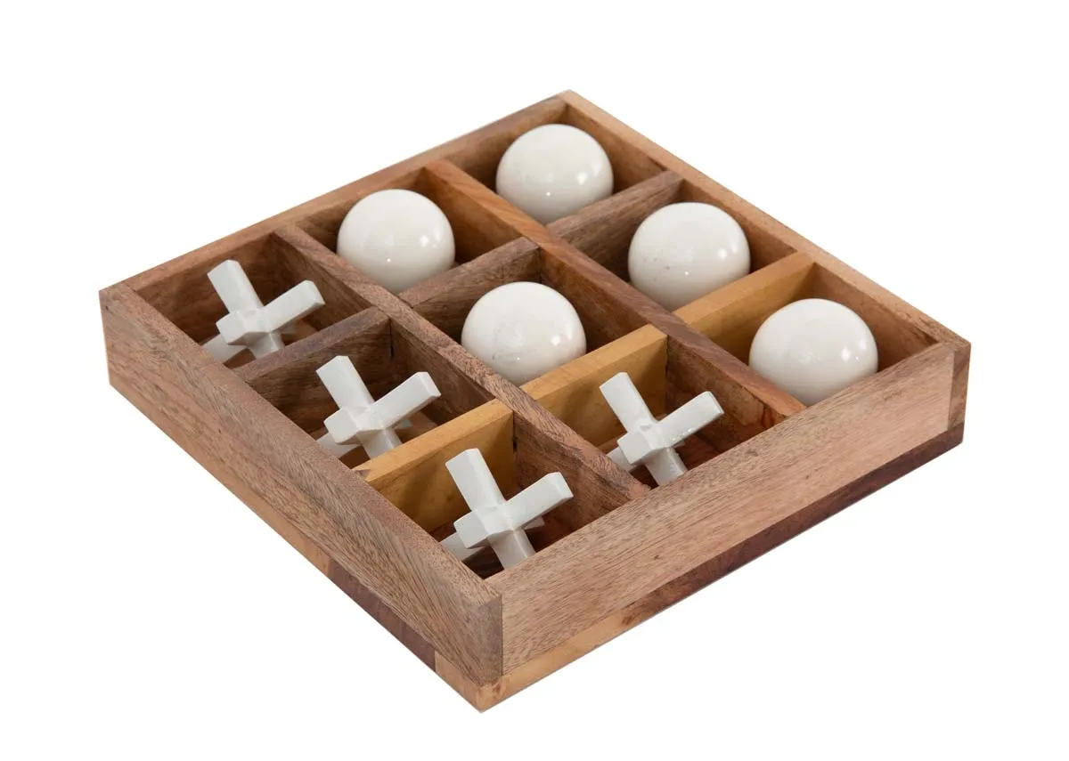 Natural Wood Game Box - Tik Tac Toe