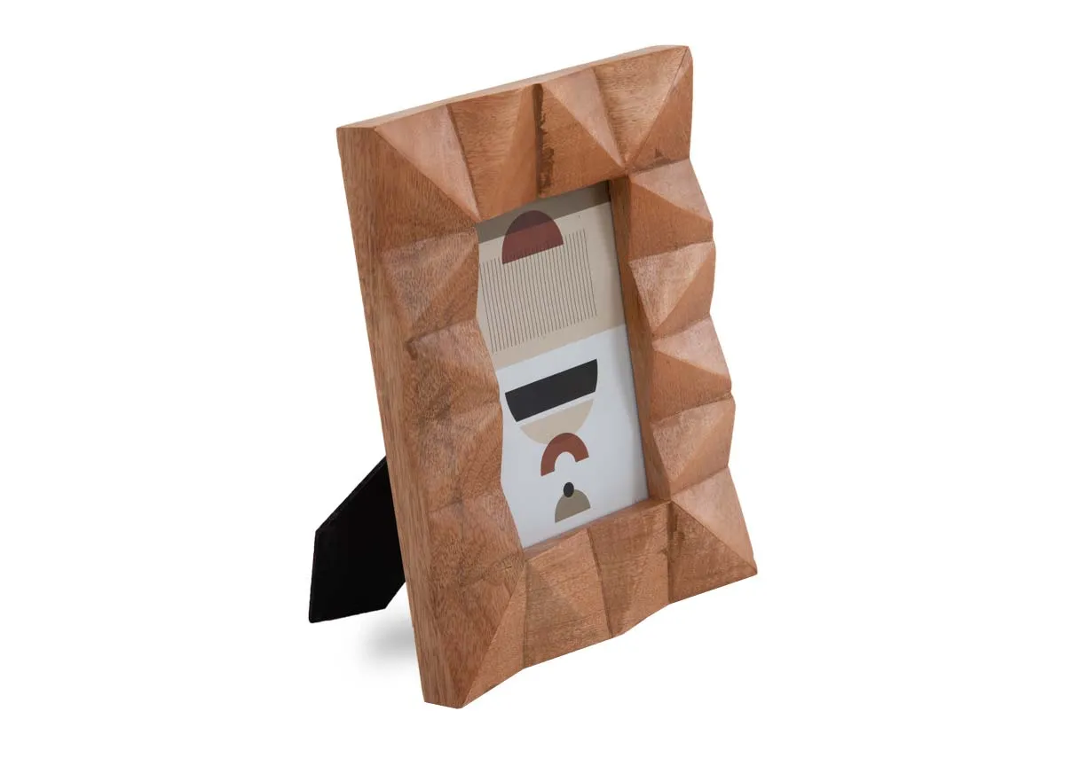 A dimension image of the Avila 6 x 4 photo frame with 21cm x 26cm