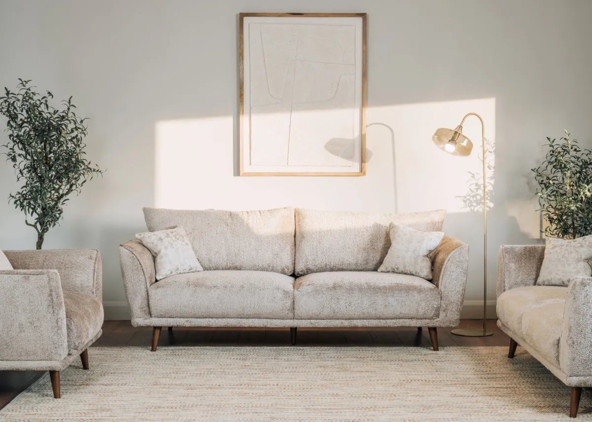 A lifestyle image of the Boutique sofas with the Bakersfield rug and bundi canvas.