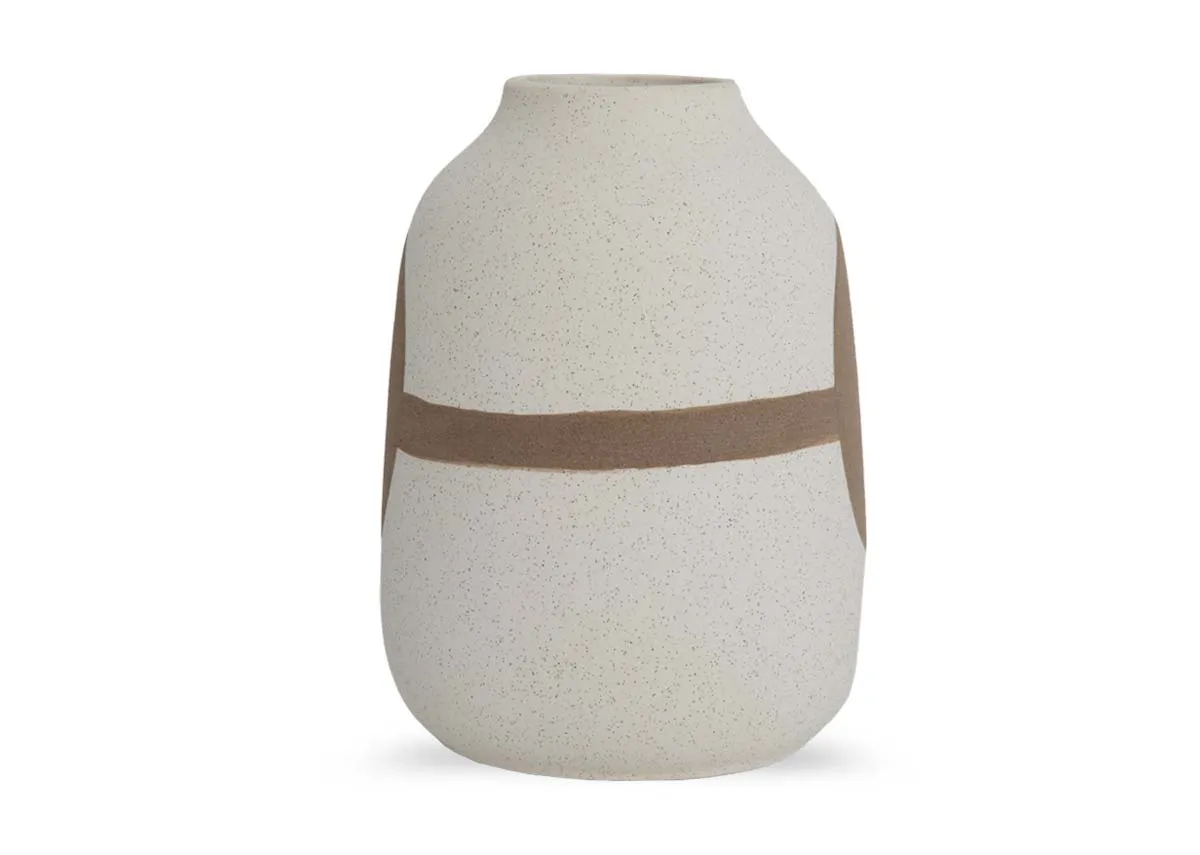 A cream accent wide base vase with a brown painted circle & line from EZ Livings Dani range. Back view shows thick line to back