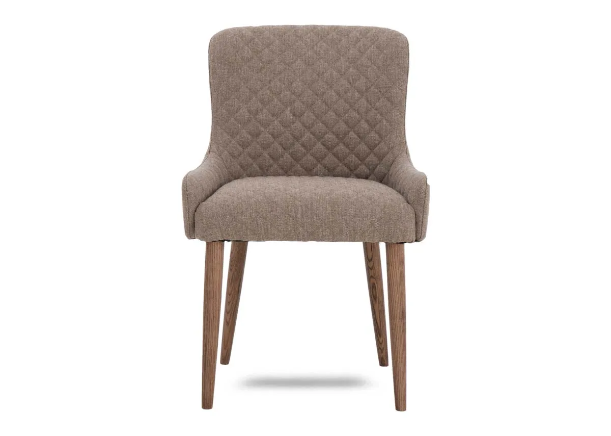 A dimension image of the Oslo dining chair with 61cm x 62cm x 80cm x 46cm