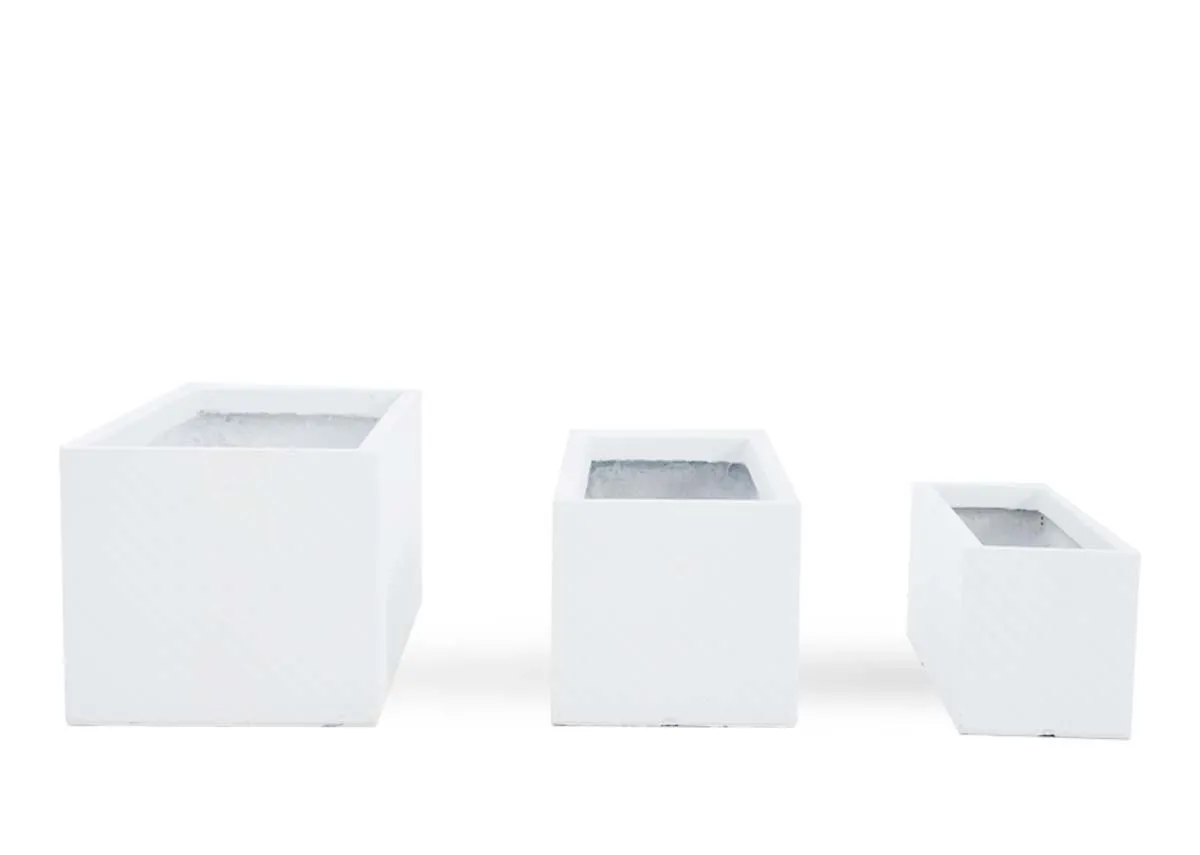 A dimension image of the Forli Rattan with 40cm-80cm x 19.5cm - 28cm