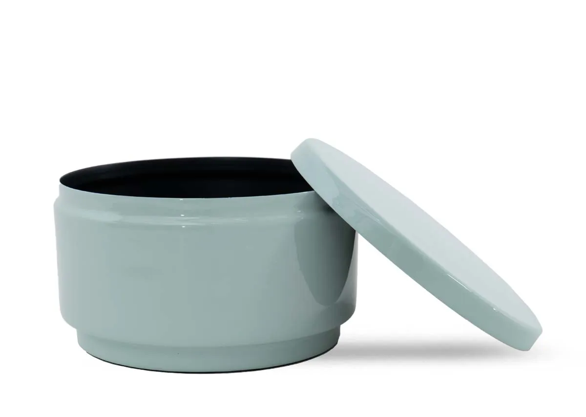 A dimension image of the Talon small blue storage box with 15.5cm x 8.5cm