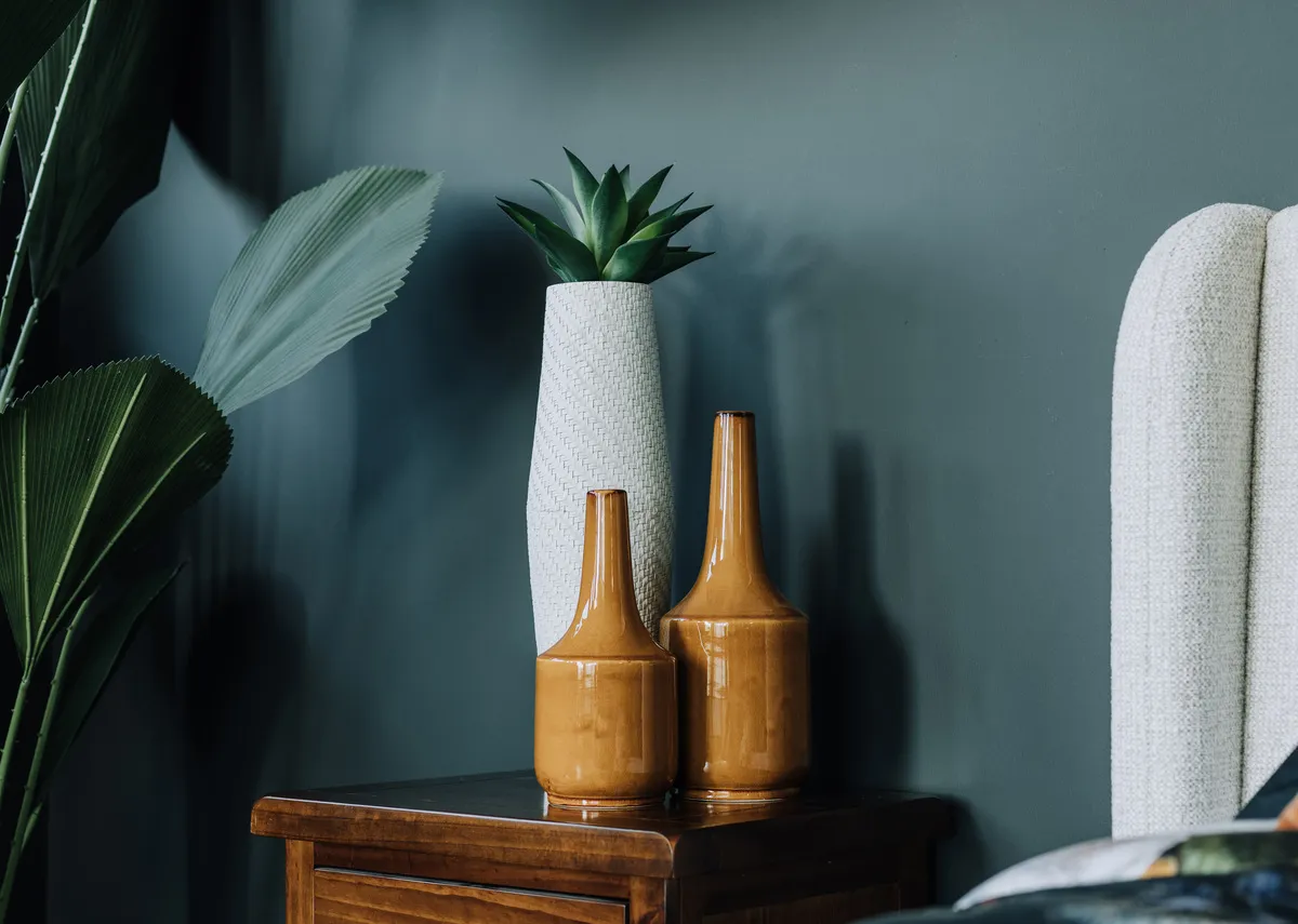 Large White Woven Vase - Jade