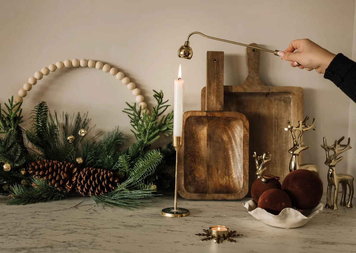 Gold Snowflake T-Light - Christmas Candle Holder