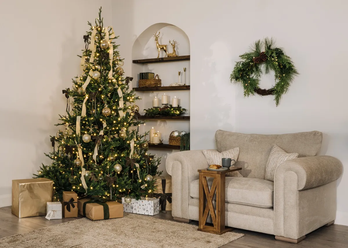 Small Bell & Pine Hanging with LED - Christmas Decoration