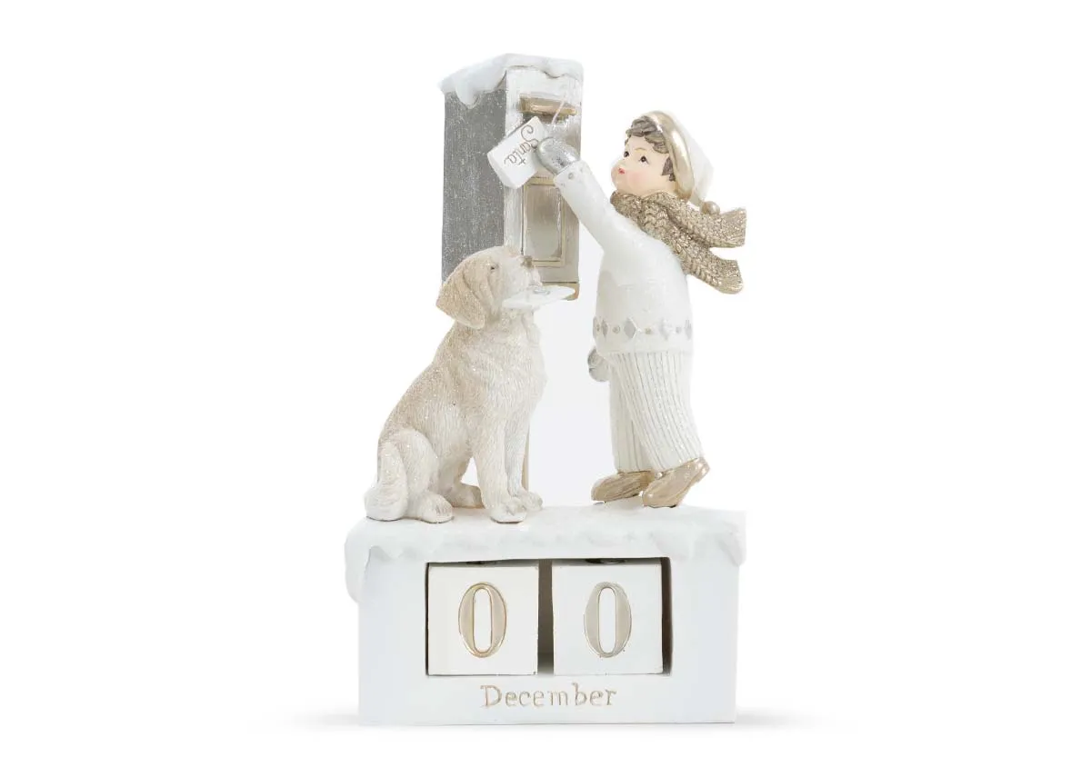 A dimension image of the Winter Boy with 13cm x 8cm x 21cm