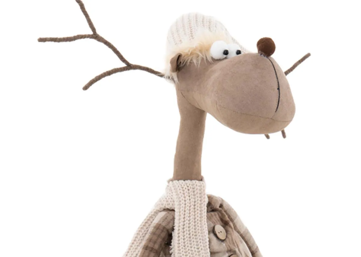 A dimension image of the Charlie the Reindeer with 40cm x 140cm