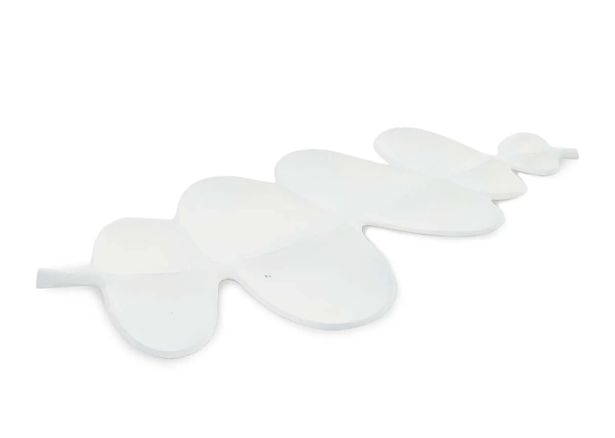 A dimension image of the Akaki dish with 52cm L