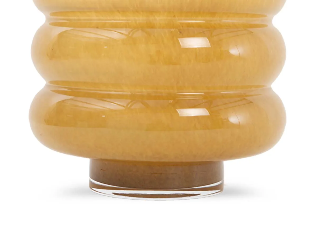 A dimension image of the Bencao Small Vase with 18cm x 18cm