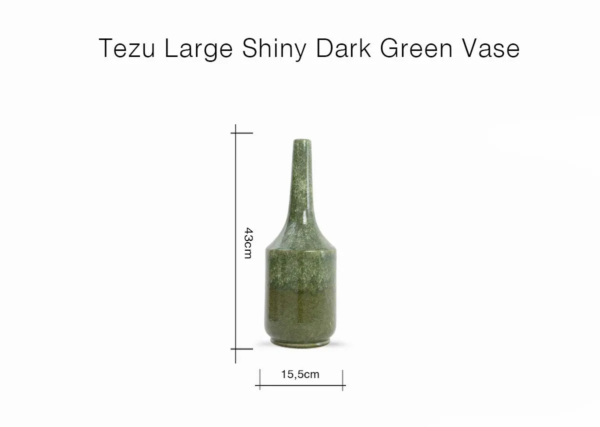 A dimension image of the Tezu Vase with 15.5cm x 43cm