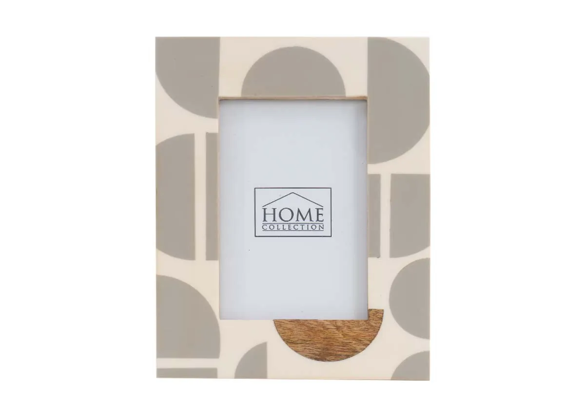 16cm X 21cm Grey & Ivory Resin Photo Frame - Vermillion