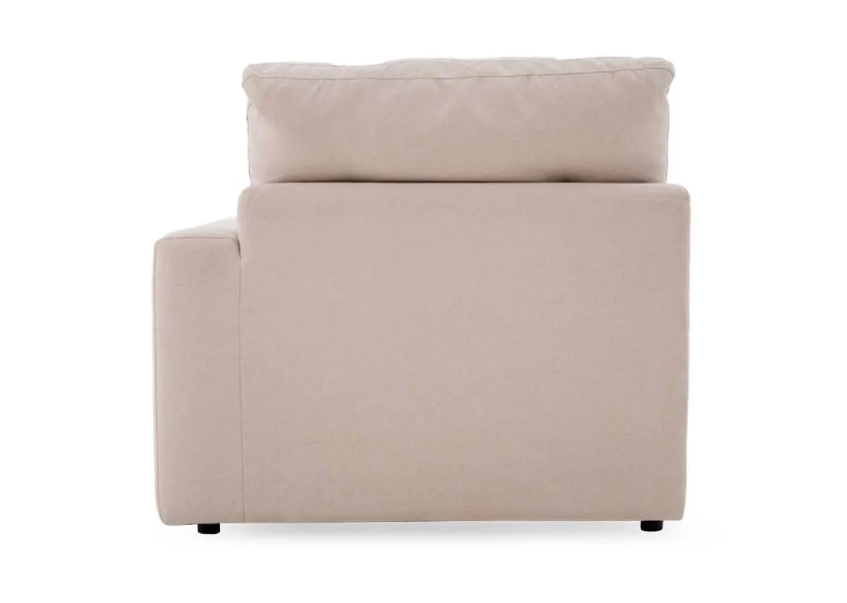 A dimension image of the Cozy 1.5 RAF unit with 106.5cm x 103cm