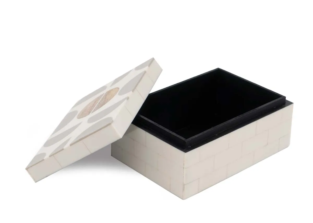 A dimension image of the Cromson Small Box with 23cm x 11.5cm