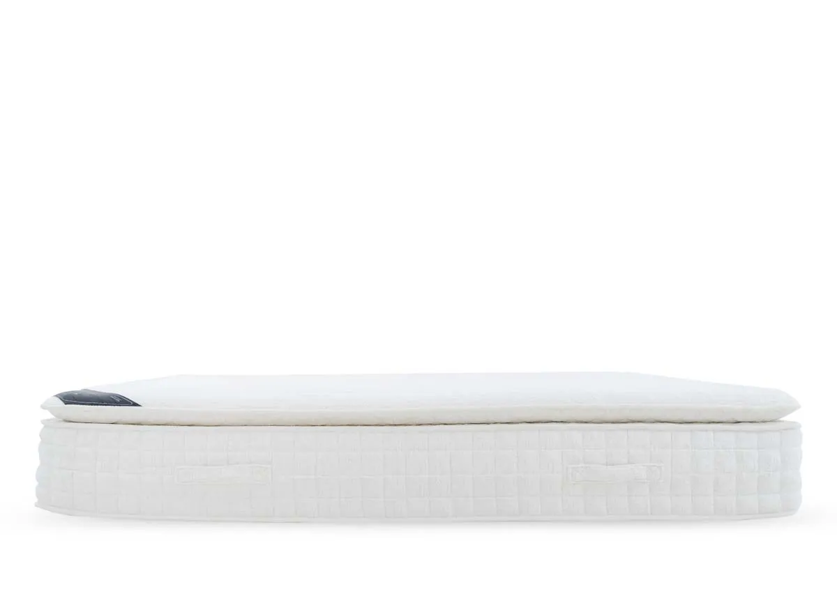 A dimension image of the Legacy Mattress with 30cm Depth