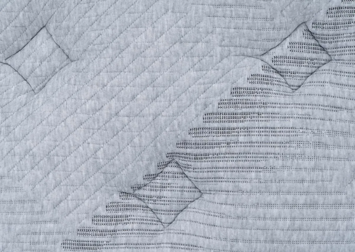 A dimension image of the Ruby mattress with 24cm depth
