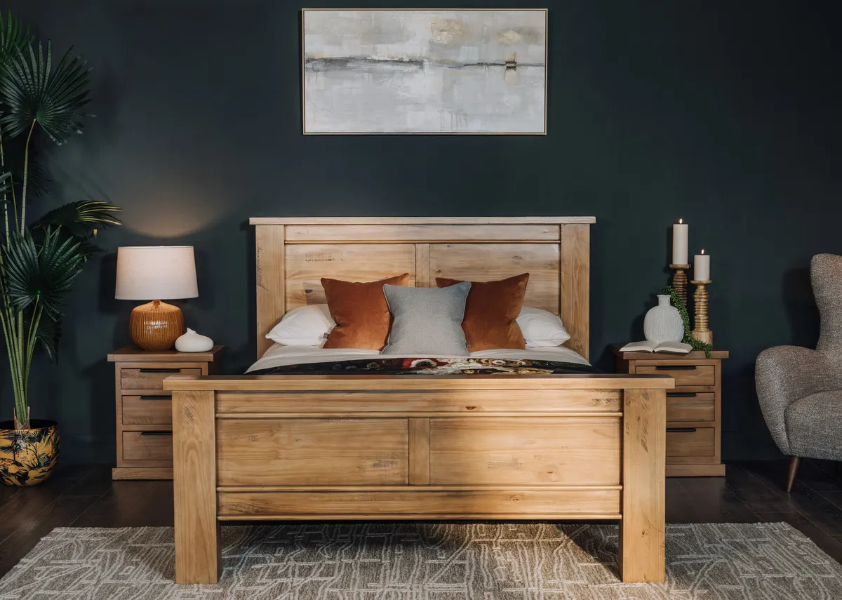 King Size (5ft) Pine Bed Frame - Pine Creek