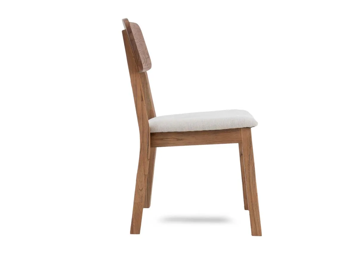 A dimension image of the Outback dining chair with 50.2cm x 58cm x 91cm
