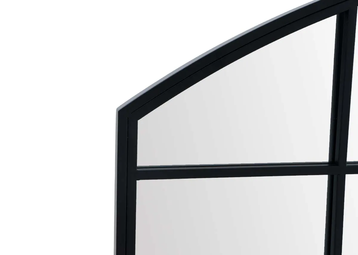 irror and Starlette floor lamp.