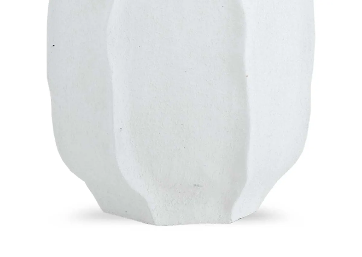 A dimension image of the Saphira Vase with 29cm x 42cm