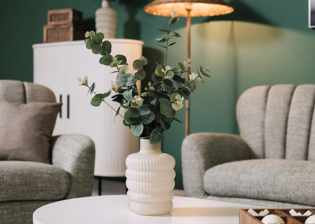 Small Cream Vase - Lunette