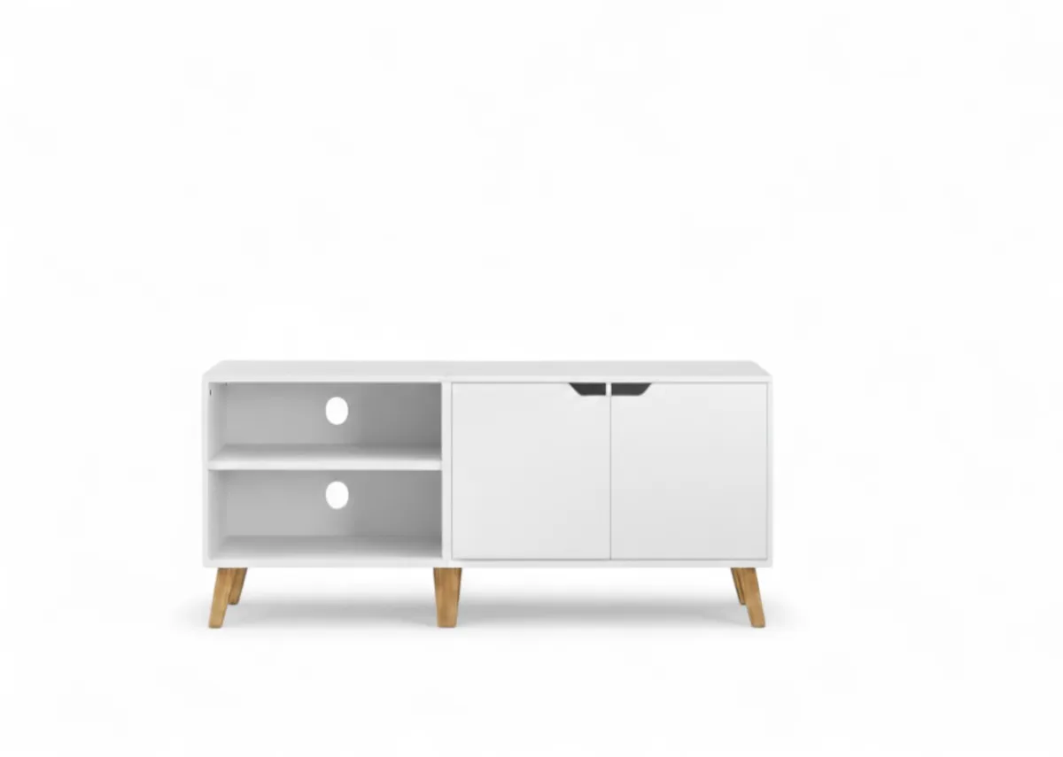 A 1 door white tv unit from EZ Livings Edgeline range. Front view of 2 doors closed