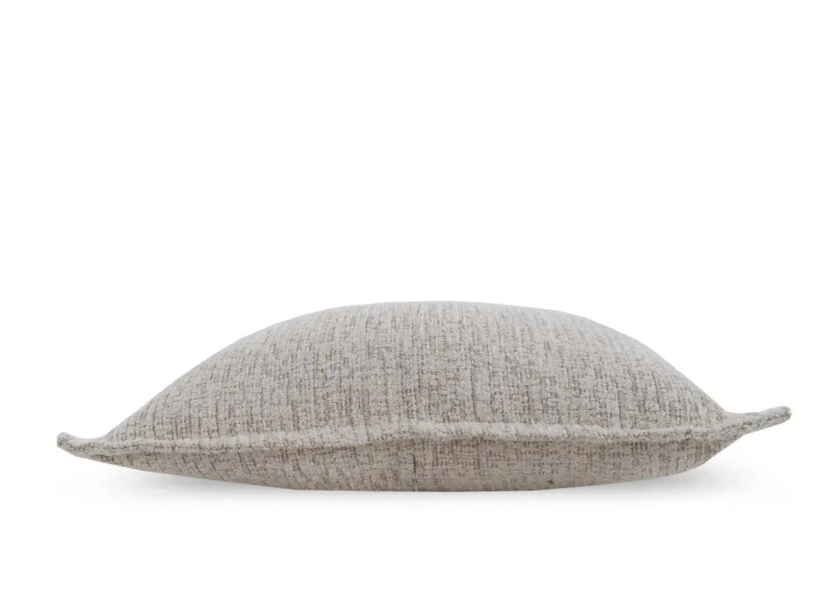 A dimension image of the Calm Clay cushion with 60cm x 40cm