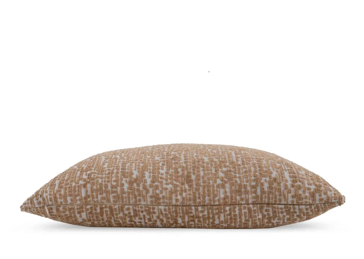 A dimension image of the Modern Meadows cushion with 60cm x 40cm