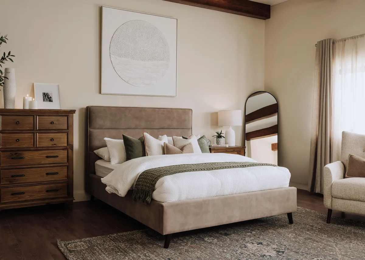 A lifestyle image of the Ebony bed with the Allyson locker and chest with Pathways canvas.
